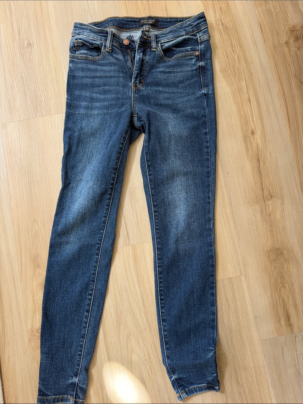 Judy Blue Skinny Jeans in Dark Blue Wash
